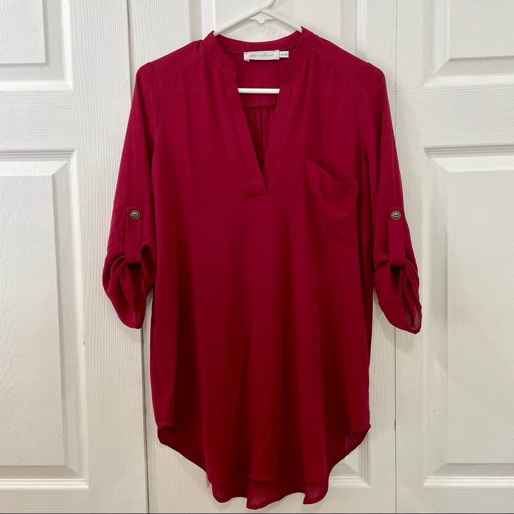 NWOT Blouse w/ roll-tab cuffs